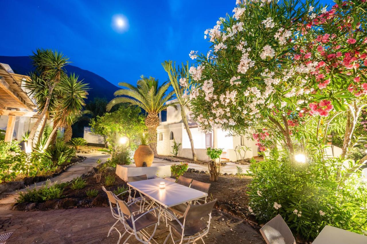 La Sciara Resort Hotel Stromboli Bagian luar foto