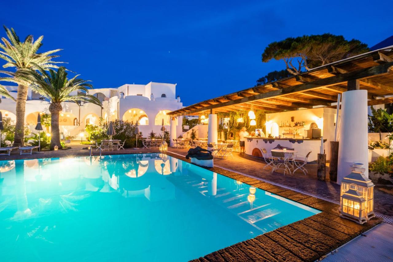 La Sciara Resort Hotel Stromboli Bagian luar foto