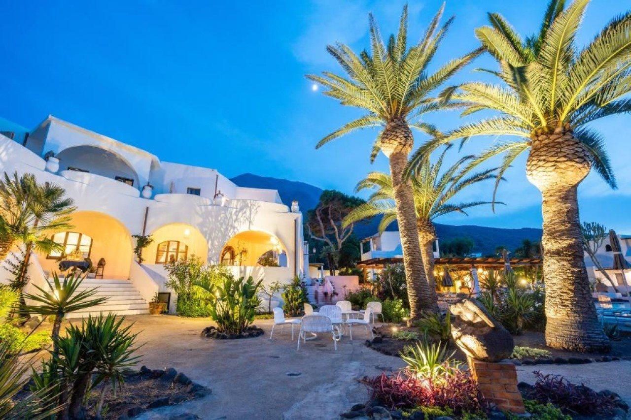 La Sciara Resort Hotel Stromboli Bagian luar foto